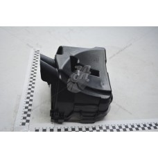 Корпус блока предохранителей Renault Dokker, Duster, Sandero II (243809584R) Renault